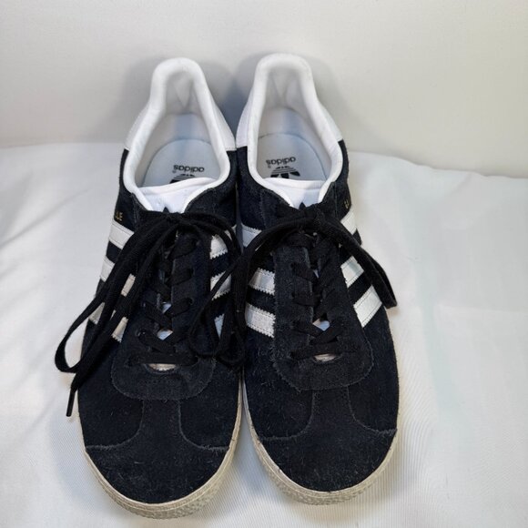 adidas gazelle silver green womens Gazelle ADV – Premier